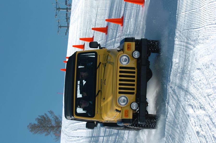  Jeep Wrangler Rubicon 2003 года  (фото 10 из 59)